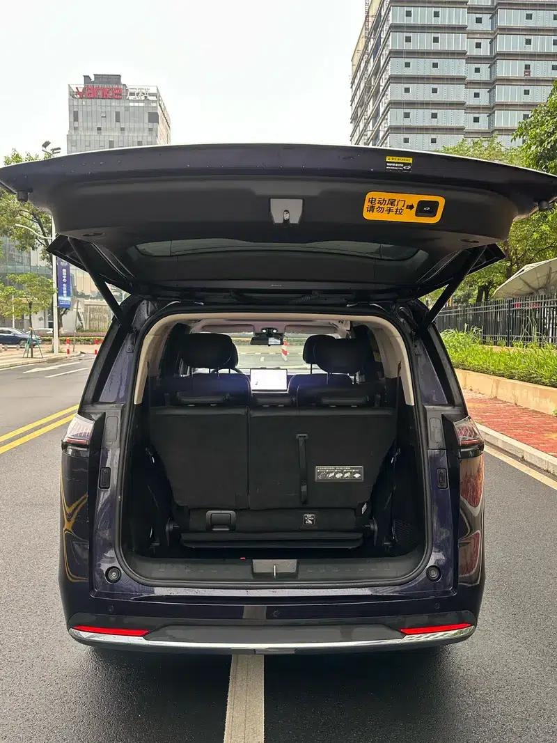 Trumpchi E8 2024 Glory Series 2.0ATK Glory Edition — миниатюра 9