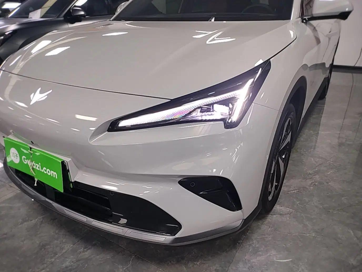 ARCFOX Alpha T5 2026 Model Range-Extended 1215 Yuanjing Smart Driving Version — миниатюра 8