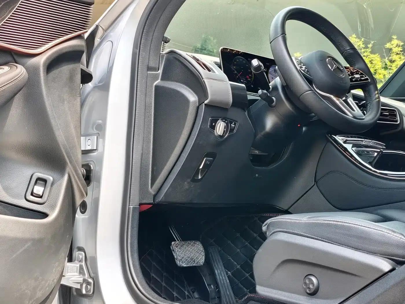 Mercedes-Benz EQC 2021 Model EQC 400 4MATIC — миниатюра 13