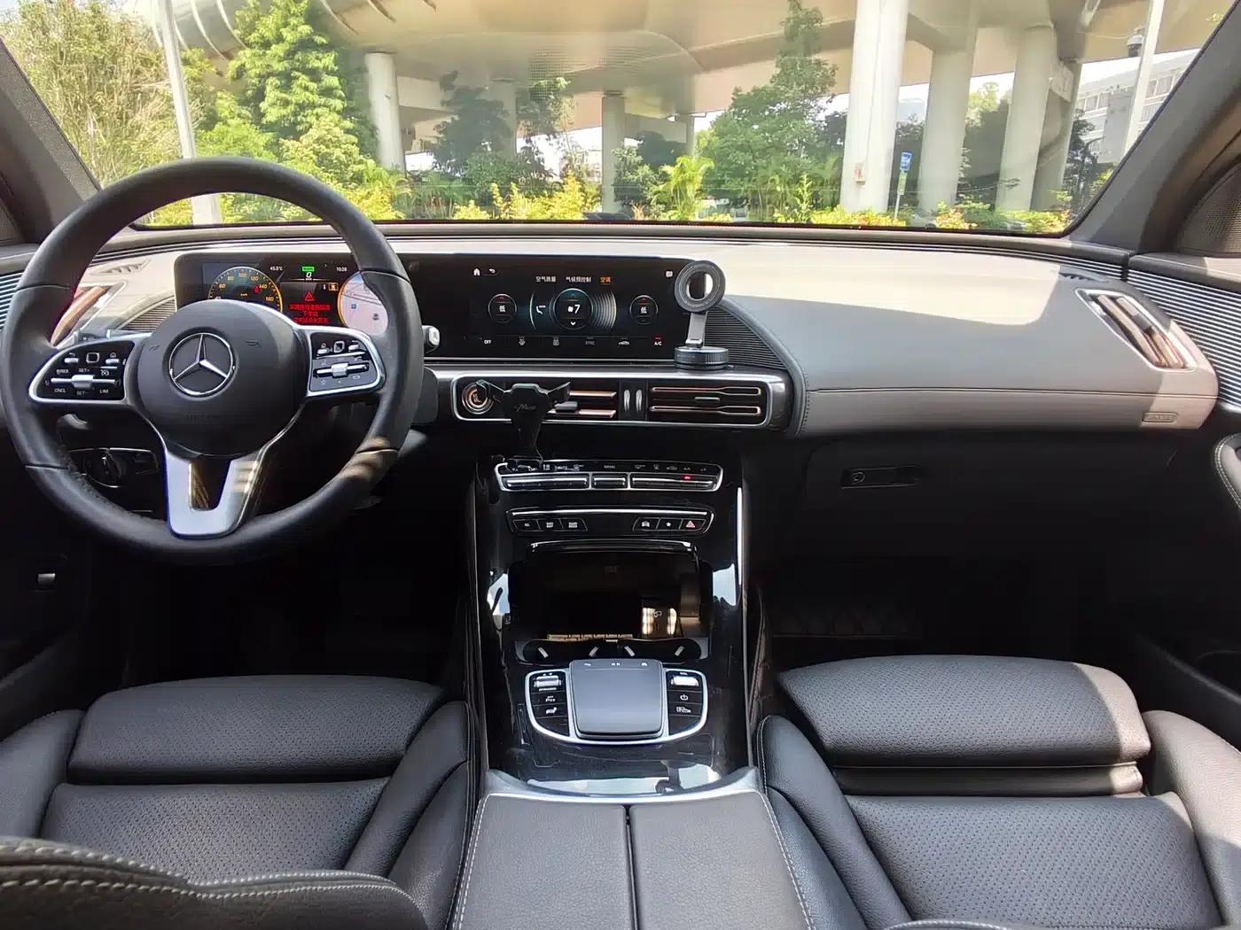 Mercedes-Benz EQC 2021 Model EQC 400 4MATIC — миниатюра 22