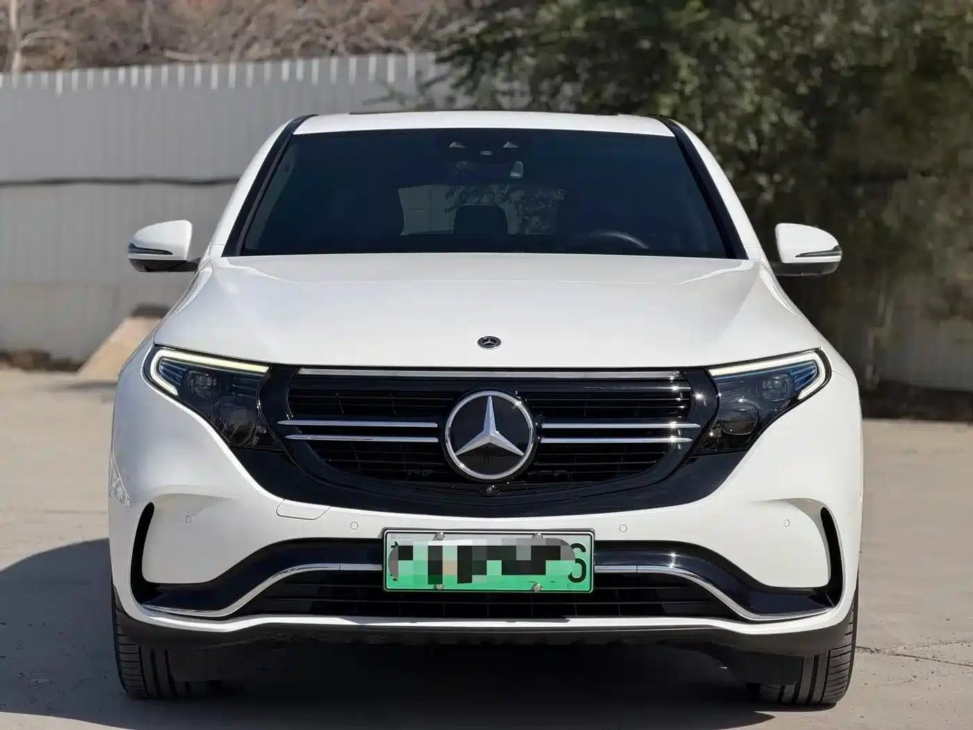 Mercedes-Benz EQC 2021 Model EQC 400 4MATIC — миниатюра 3