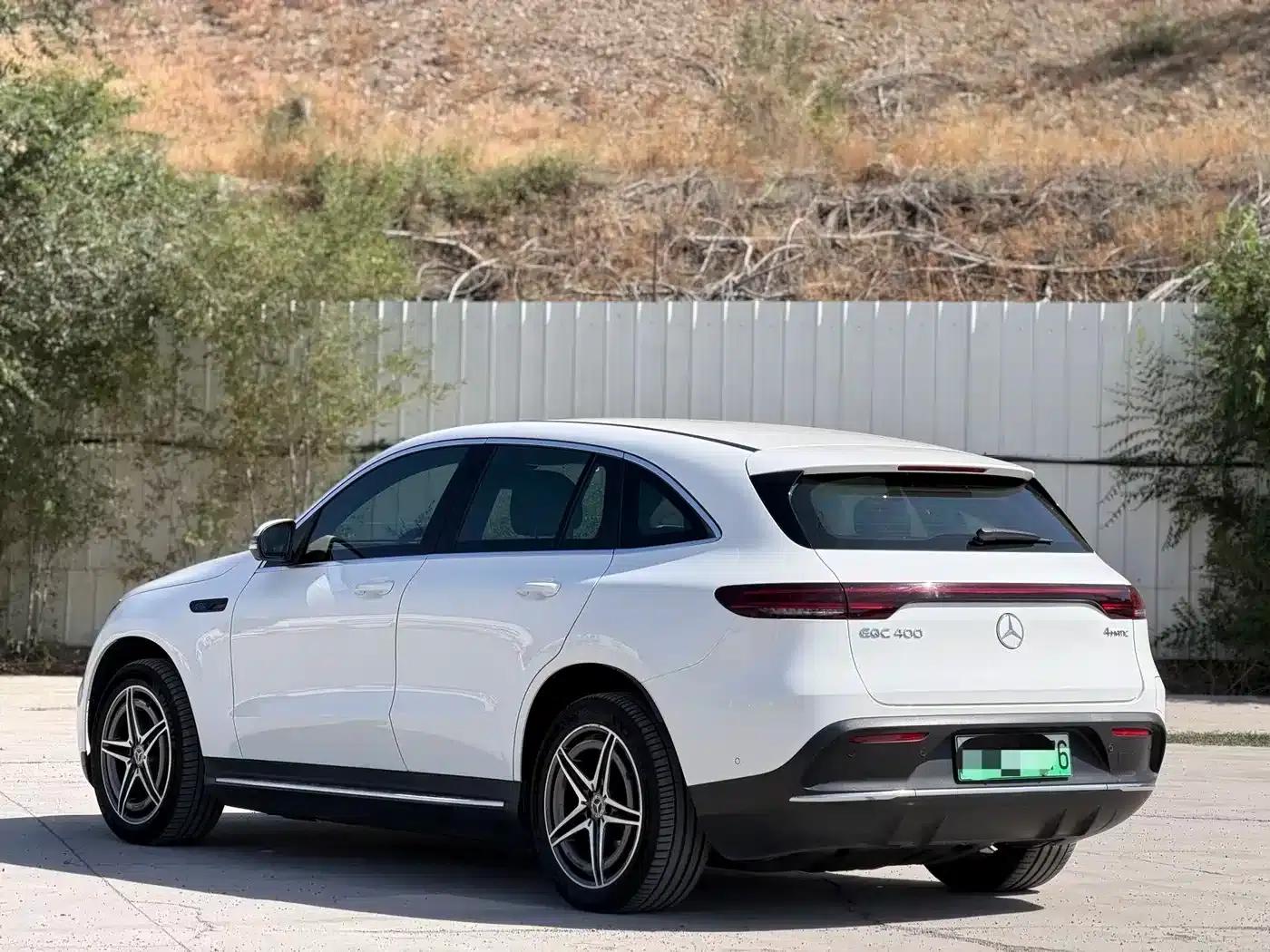 Mercedes-Benz EQC 2021 Model EQC 400 4MATIC — миниатюра 4