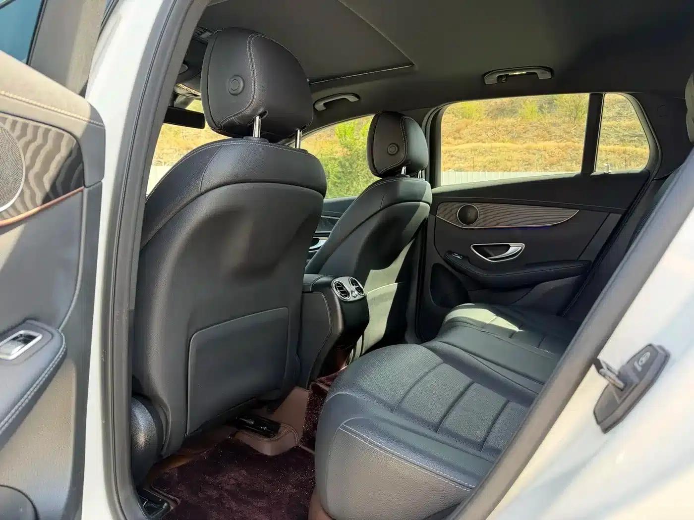 Mercedes-Benz EQC 2021 Model EQC 400 4MATIC — миниатюра 8