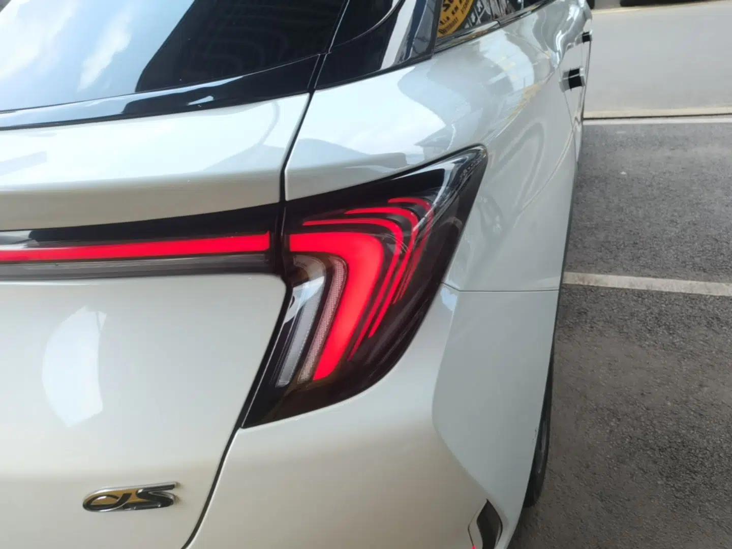 ARCFOX Alpha S 2023 735E+ Forest Edition 160kW — миниатюра 9