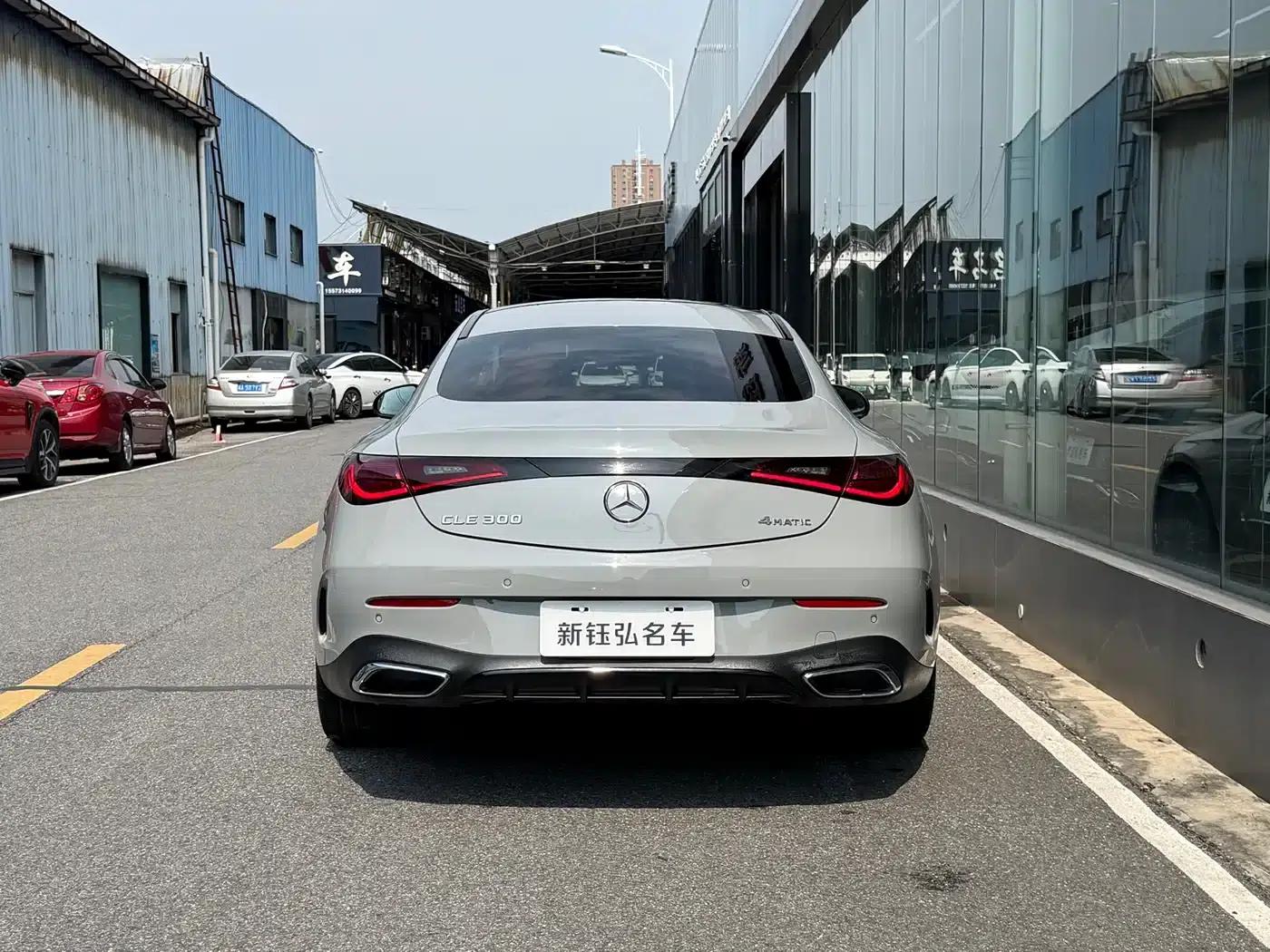Mercedes-Benz CLE 2024 CLE 300 4MATIC Luxury Coupe — миниатюра 3