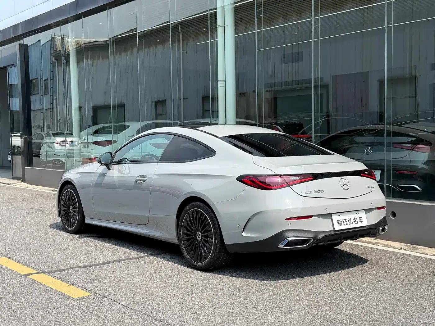 Mercedes-Benz CLE 2024 CLE 300 4MATIC Luxury Coupe — миниатюра 6