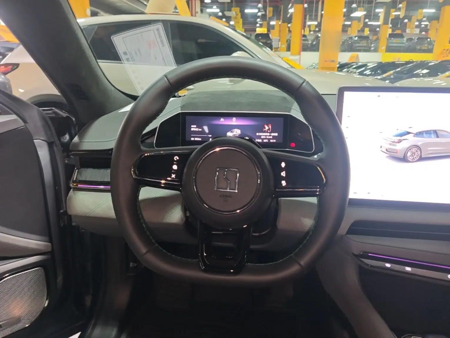 Zeekr 001 2023 WE Edition 100 kWh — миниатюра 13