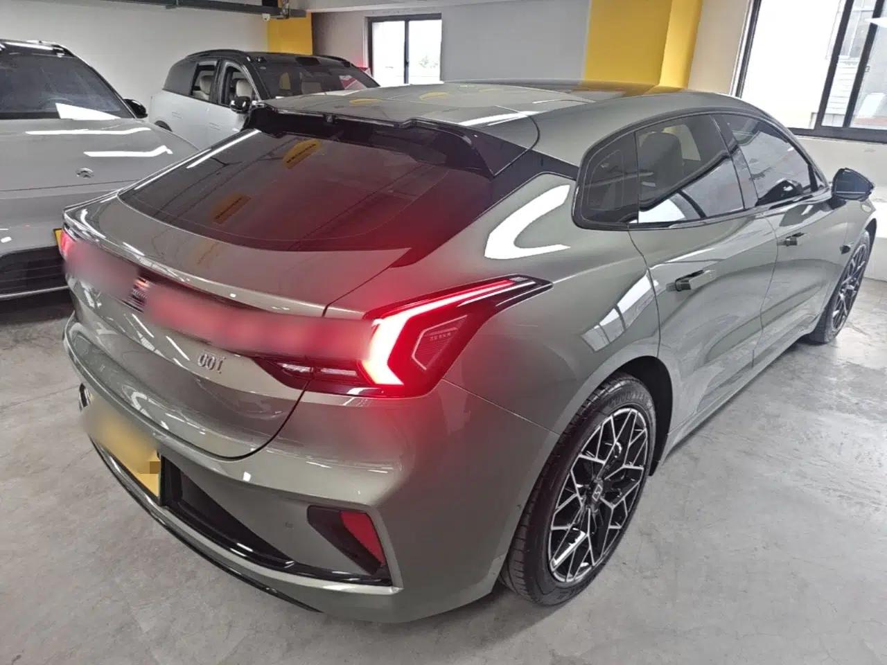 Zeekr 001 2024 WE Edition 100 kWh Rear-Drive — миниатюра 6