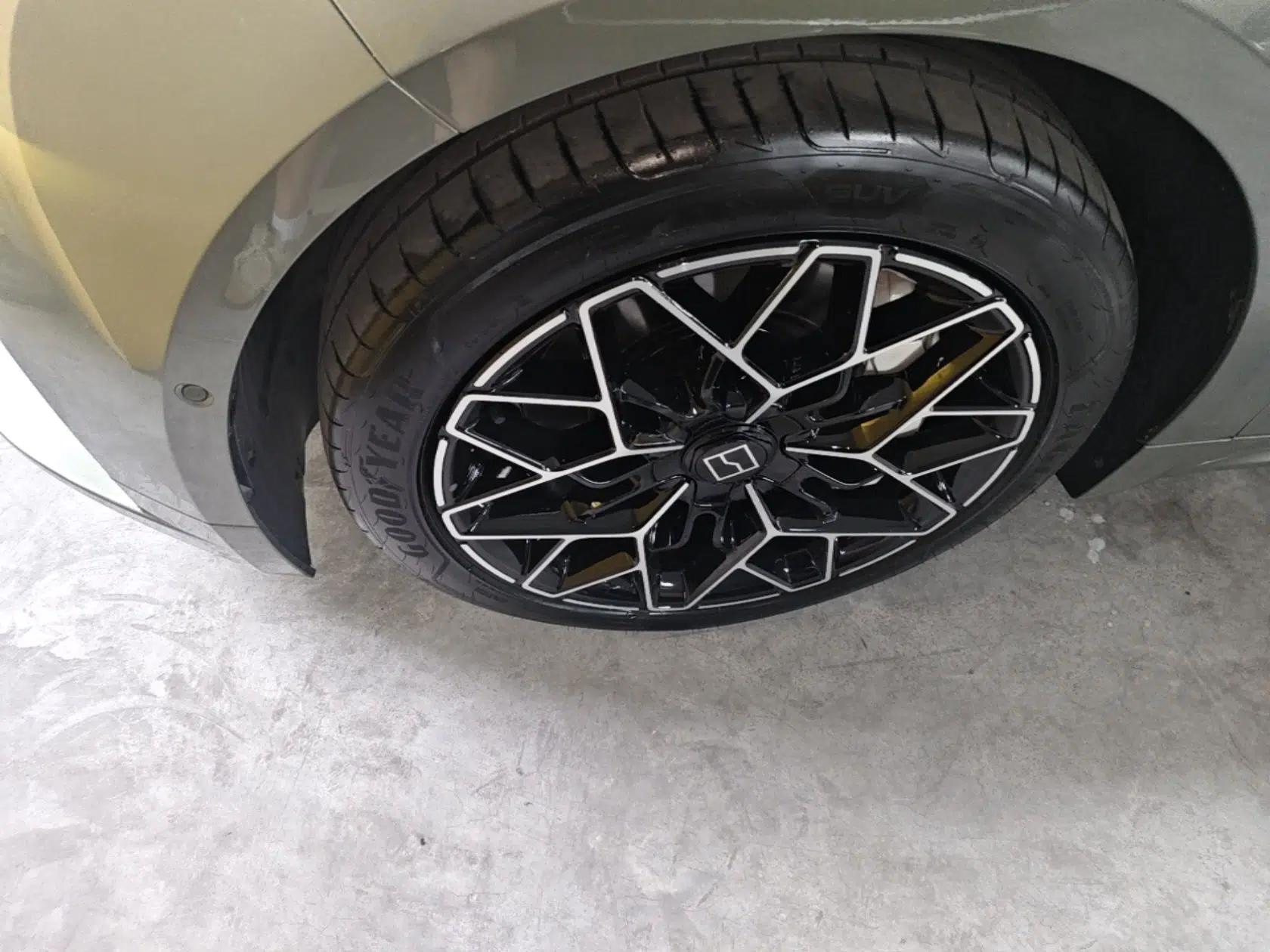 Zeekr 001 2024 WE Edition 100 kWh Rear-Drive — миниатюра 10