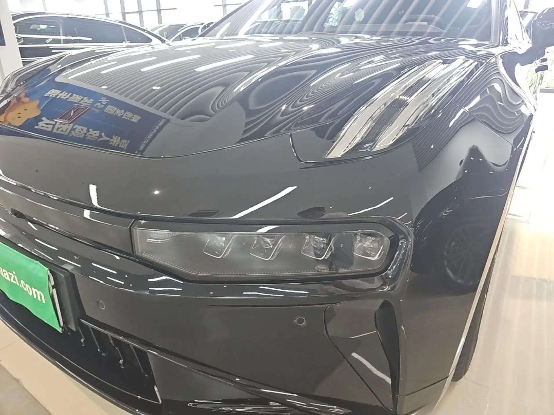 Zeekr 001 2025 WE Edition 95 kWh All-Wheel Drive — миниатюра 8