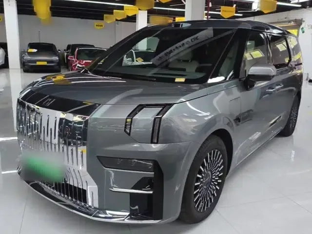Zeekr 009 2024 7-Seater Walk-Through Version Four-Wheel Drive 108 kWh