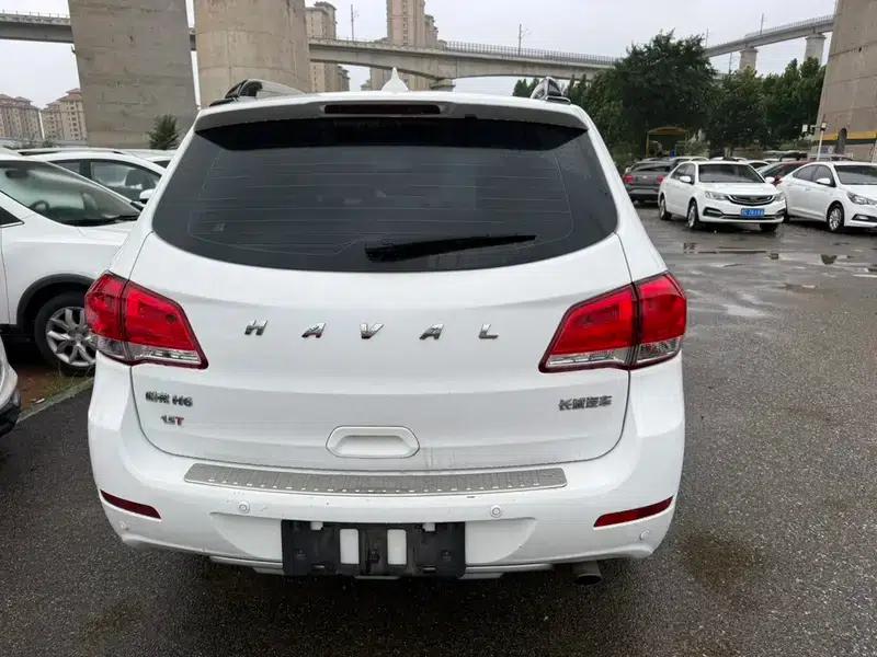 Haval H6 2016 Upgraded Version 1.5T Manual 2WD Urban Edition — миниатюра 5