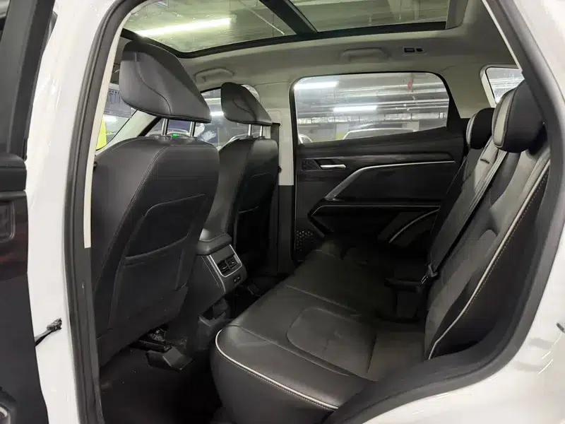 Haval H6 2023 National Trend Edition 1.5T Automatic Champion Edition — миниатюра 14
