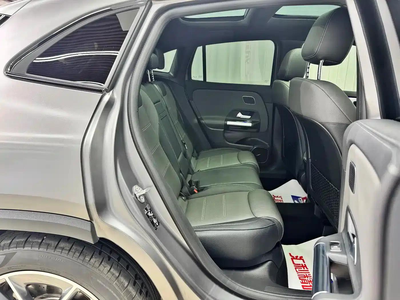 2021 Mercedes-Benz GLA AMG 35 4MATIC — миниатюра 19