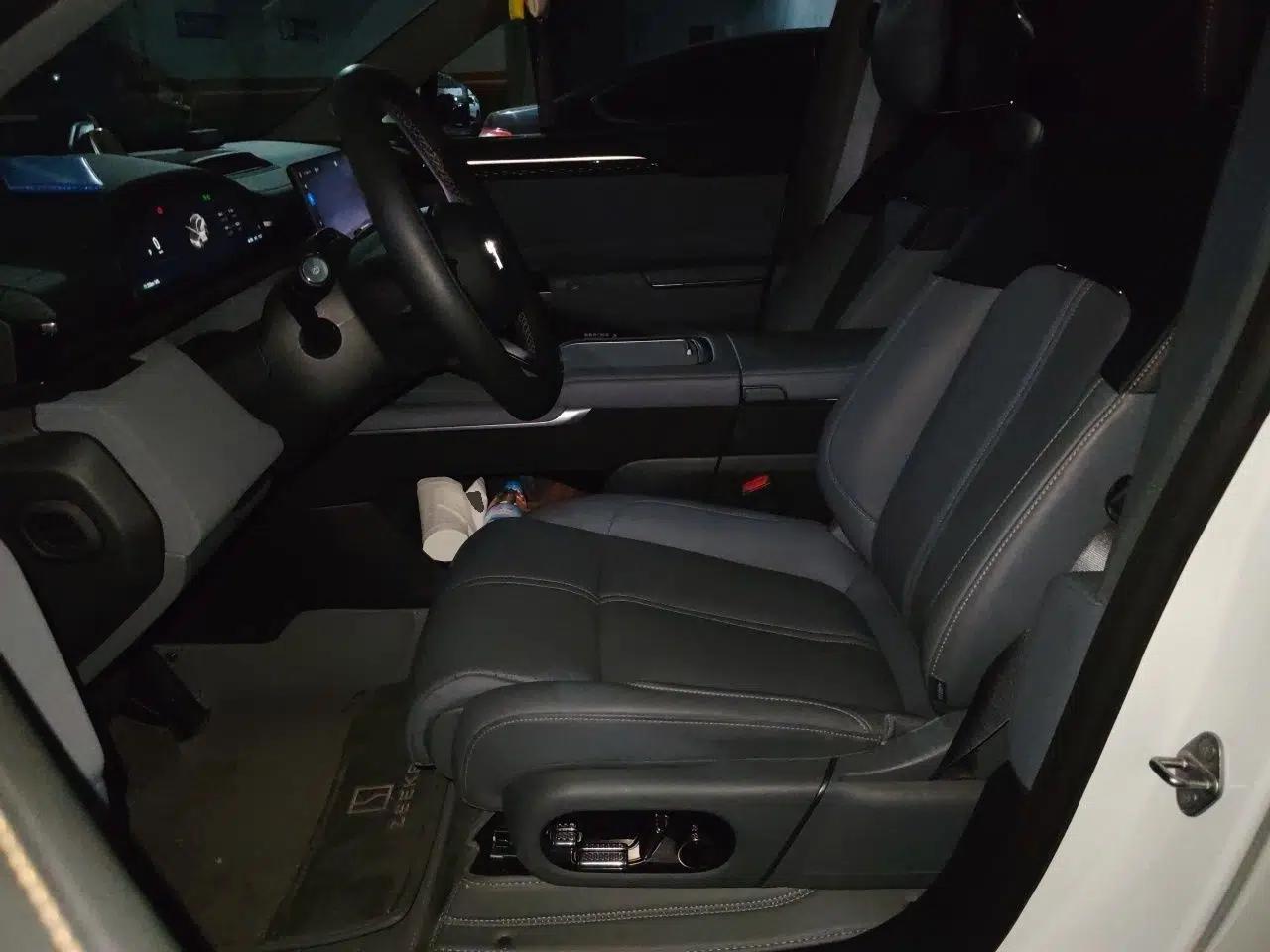 Zeekr 7X 2025 75 kWh Rear-Wheel Drive Intelligent Driving Version — миниатюра 15