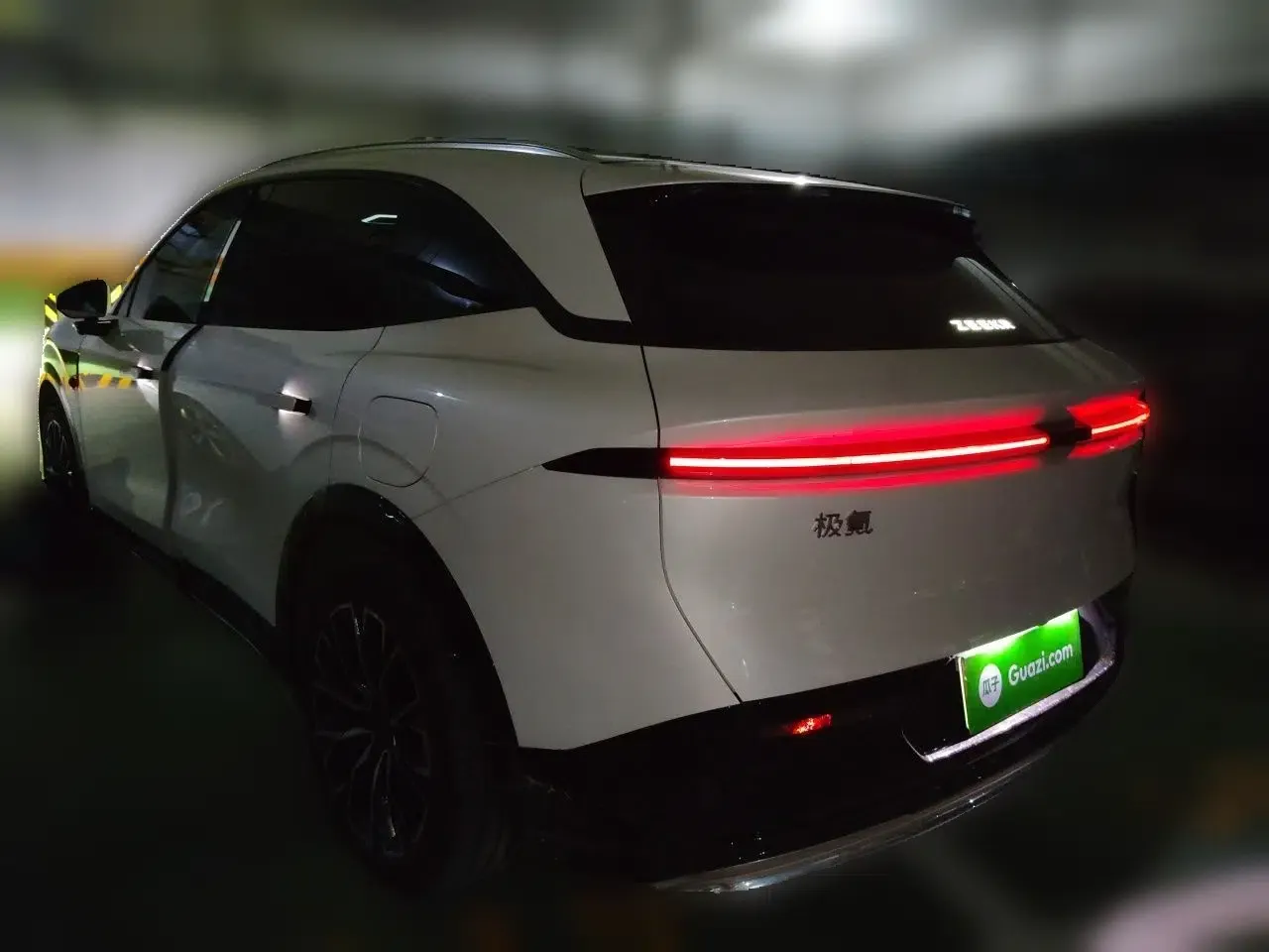 Zeekr 7X 2025 75 kWh Rear-Wheel Drive Intelligent Driving Version — миниатюра 4