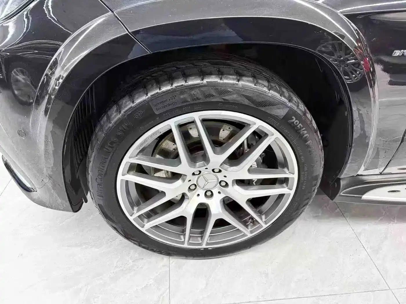 2017 Mercedes-Benz GLS AMG 63 4MATIC — миниатюра 22