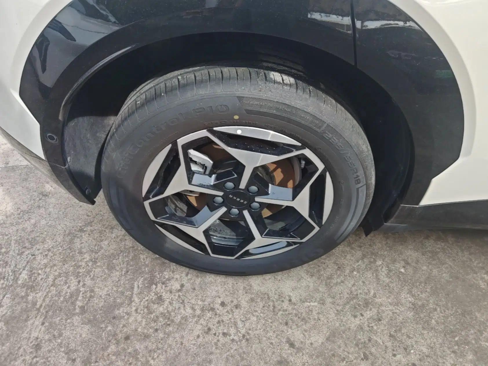 Zeekr X 2025 5-Seater Rear-Drive Version — миниатюра 11