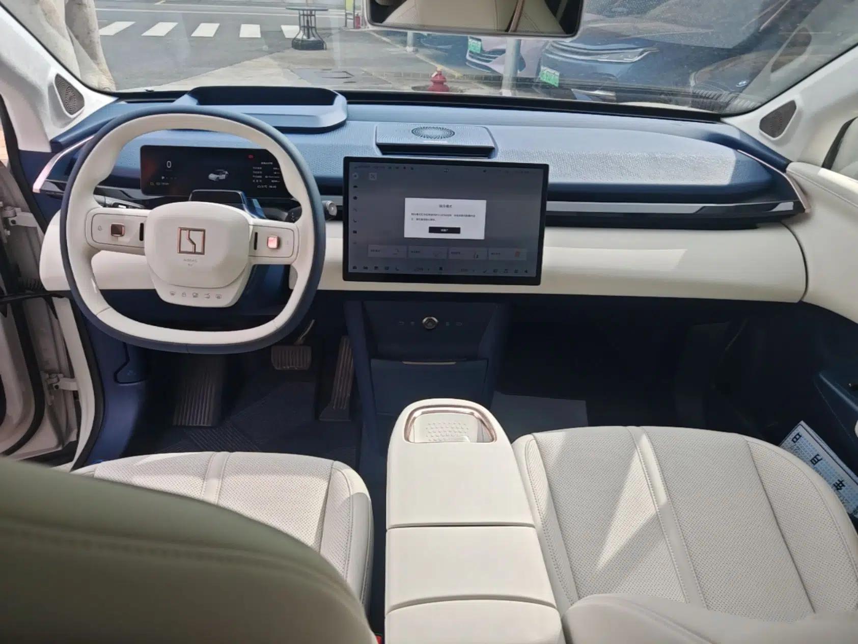 Zeekr X 2025 5-Seater Rear-Drive Version — миниатюра 17