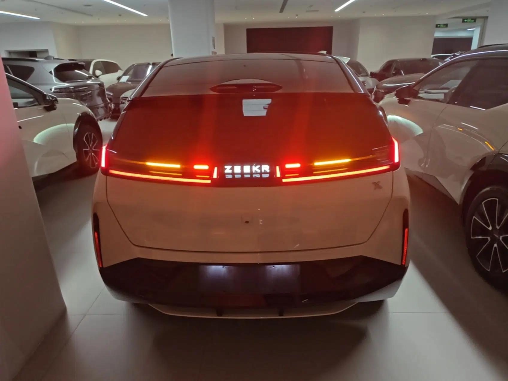 Zeekr X 2025 Four-Seater Rear-Drive Cube Version — миниатюра 5
