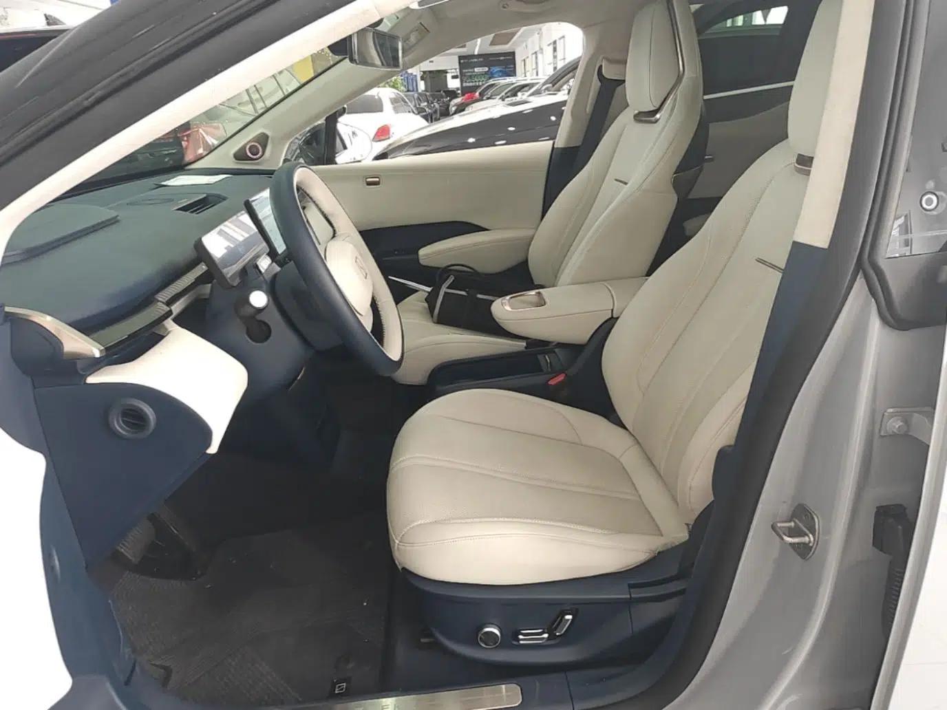 Zeekr X 2023 Four-Wheel-Drive YOU Edition 5 Seats — миниатюра 17