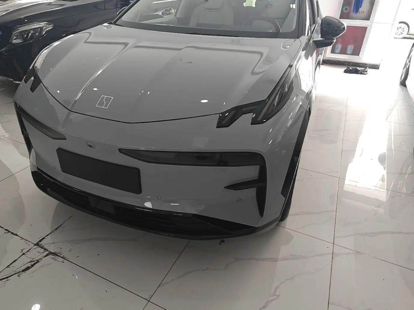 Zeekr X 2023 Four-Wheel-Drive YOU Edition 5 Seats — миниатюра 8