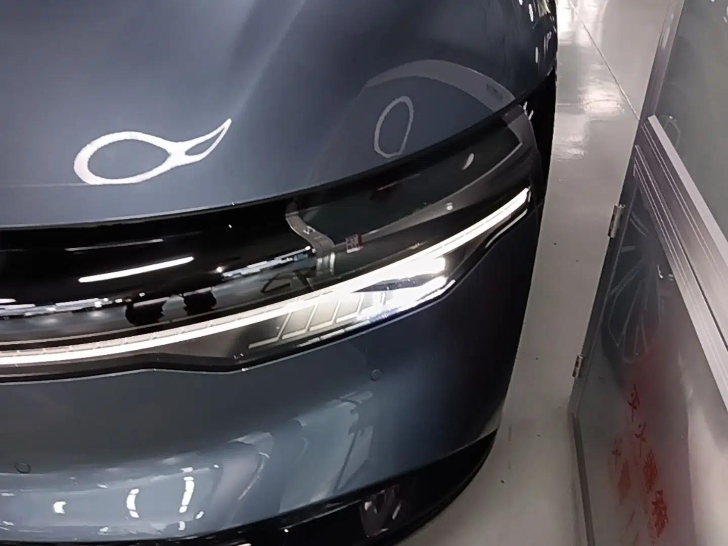 Zeekr 007 2025 Rear-Drive Intelligent Driving Version 75 kWh — миниатюра 8