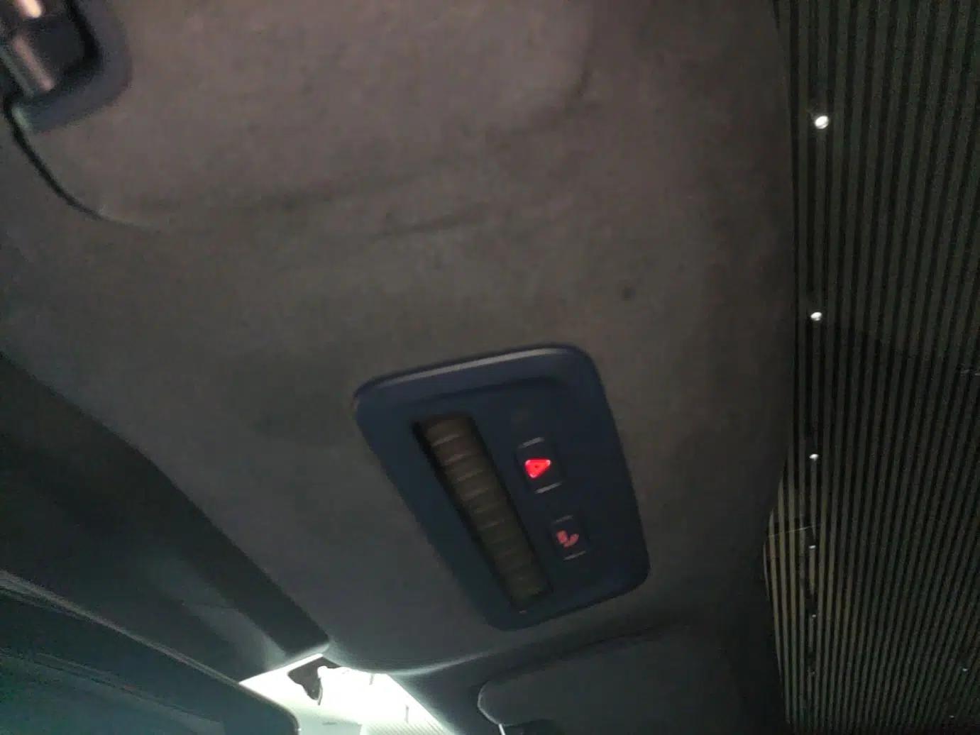 Zeekr 007 2024 Rear-Drive Intelligent Driving Version 100 kWh — миниатюра 31