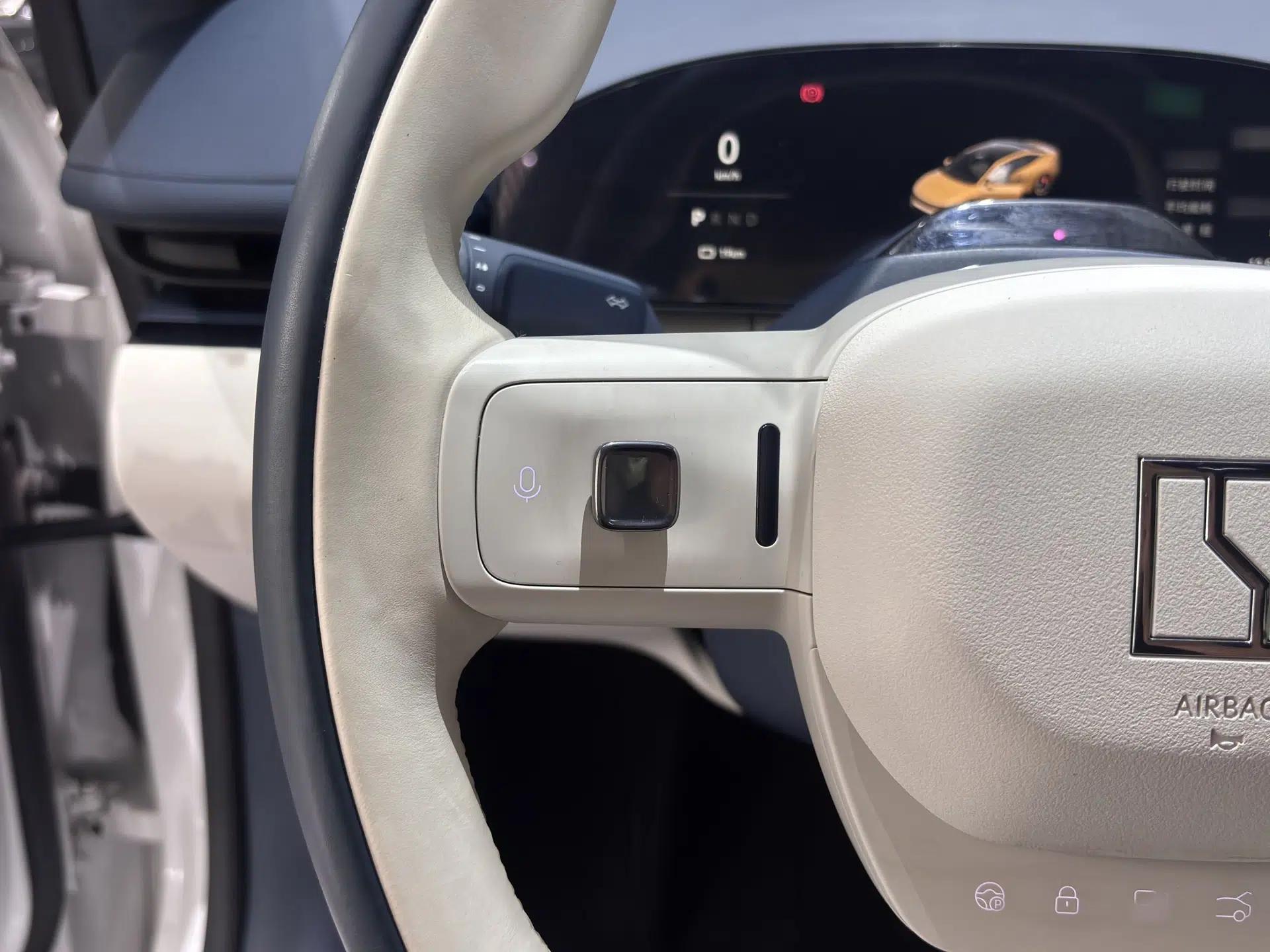 Zeekr 007 2024 Rear-Drive Intelligent Driving Version 100 kWh — миниатюра 39