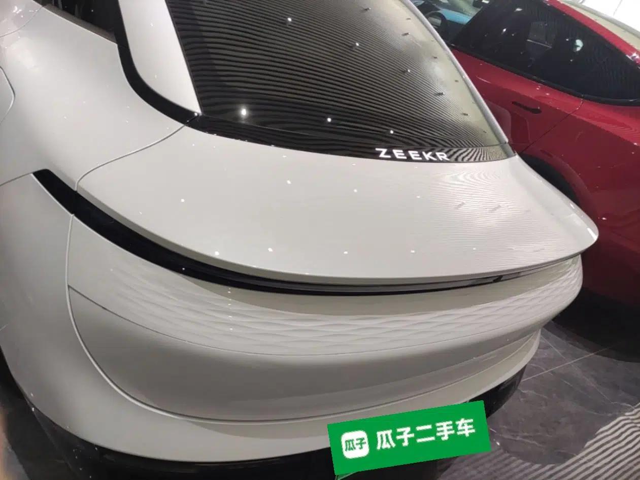 Zeekr 007 2024 Rear-Drive Intelligent Driving Version 100 kWh — миниатюра 5