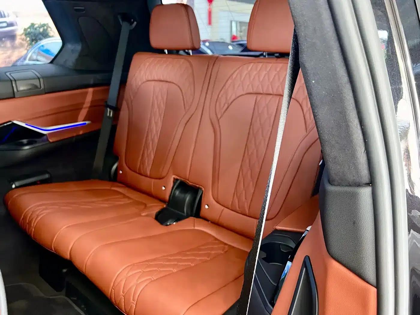 BMW X7 2023 xDrive40i M Sport Package — миниатюра 12