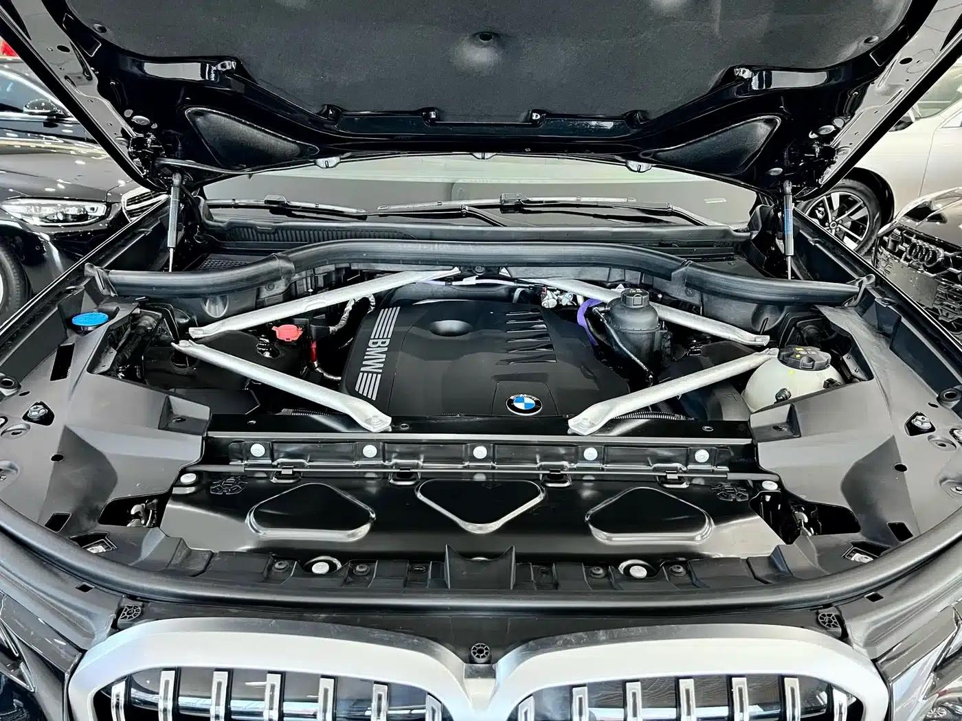 BMW X7 2023 xDrive40i M Sport Package — миниатюра 27