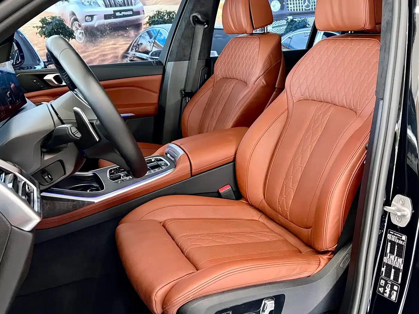 BMW X7 2023 xDrive40i M Sport Package — миниатюра 6