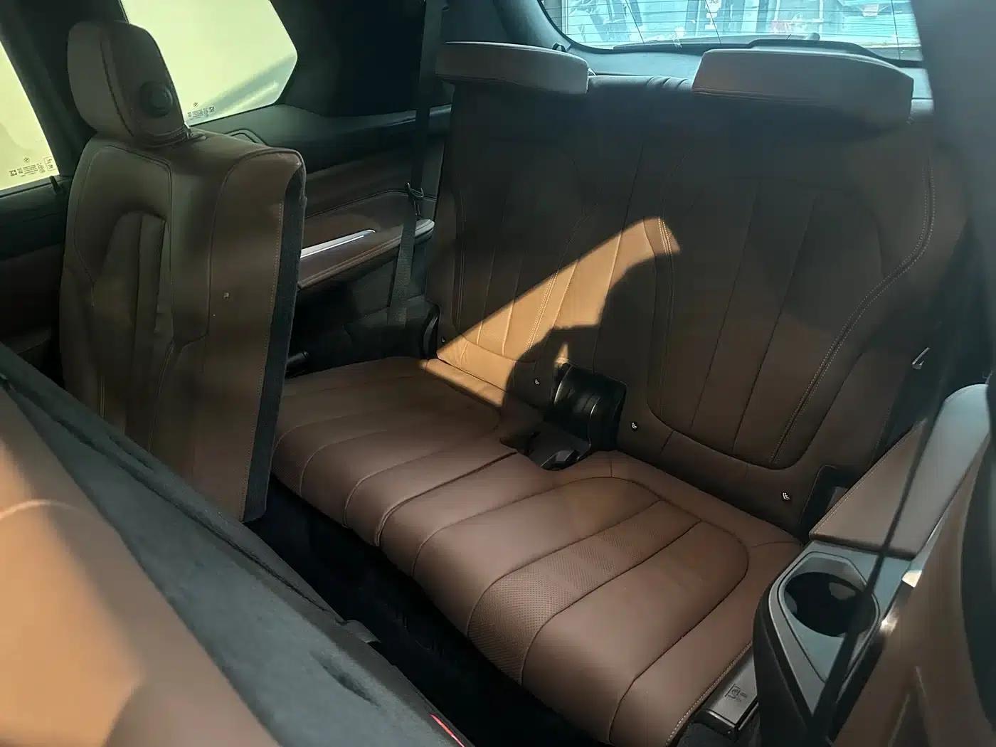 2019 BMW X7 xDrive40i Executive M Sport Package — миниатюра 14