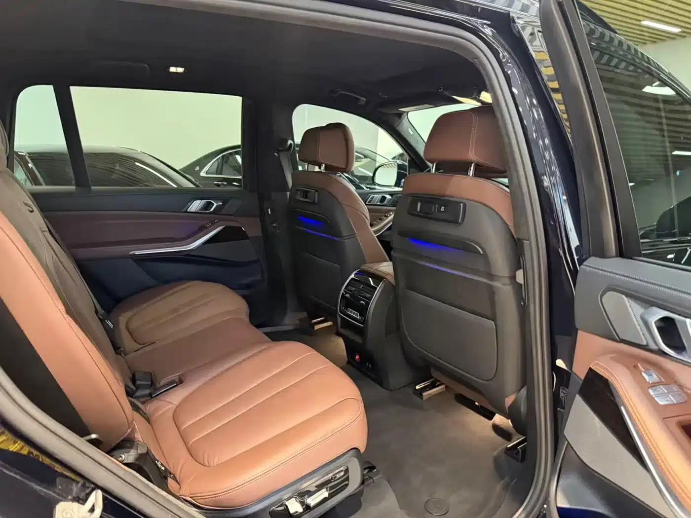 2019 BMW X7 xDrive40i Executive M Sport Package — миниатюра 10