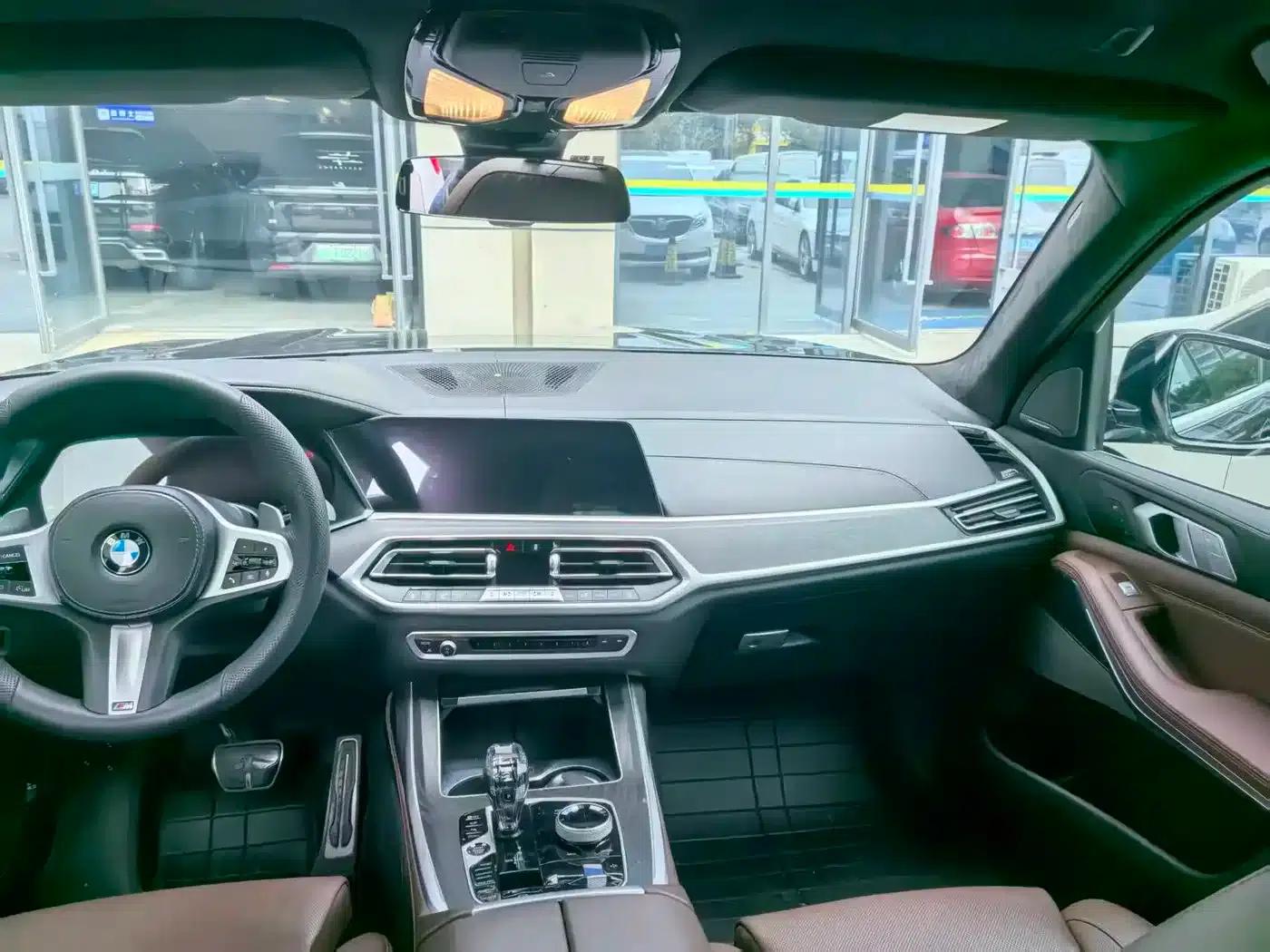 BMW X7 2022 xDrive40i M Sport Package — миниатюра 4