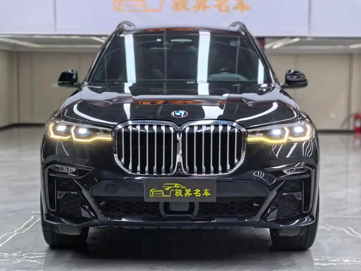 2019 BMW X7 xDrive40i Executive M Sport Package — миниатюра 2