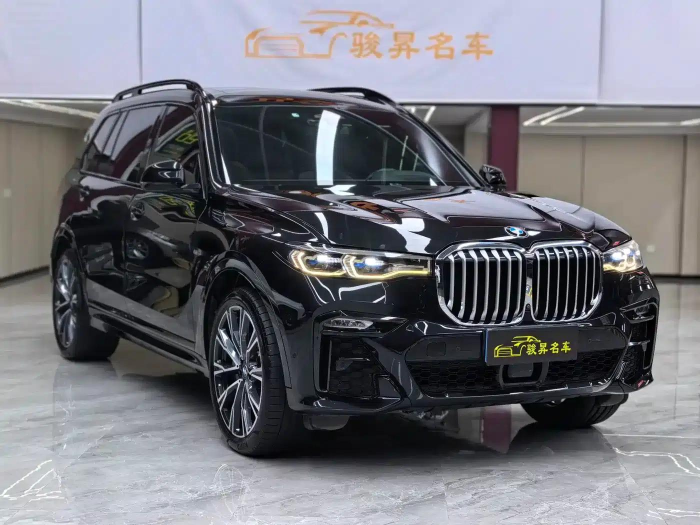 2019 BMW X7 xDrive40i Executive M Sport Package — миниатюра 3