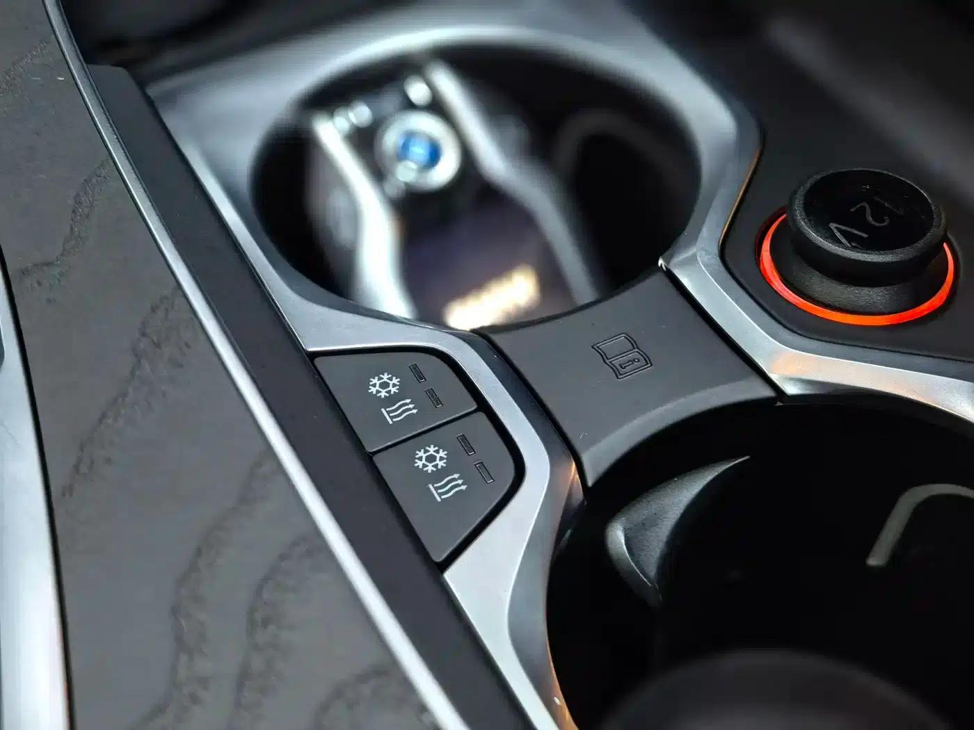 2019 BMW X7 xDrive40i Executive M Sport Package — миниатюра 29