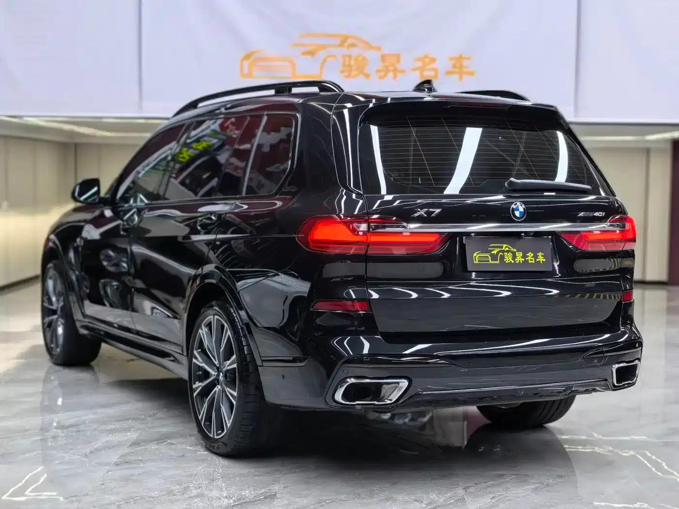 2019 BMW X7 xDrive40i Executive M Sport Package — миниатюра 4