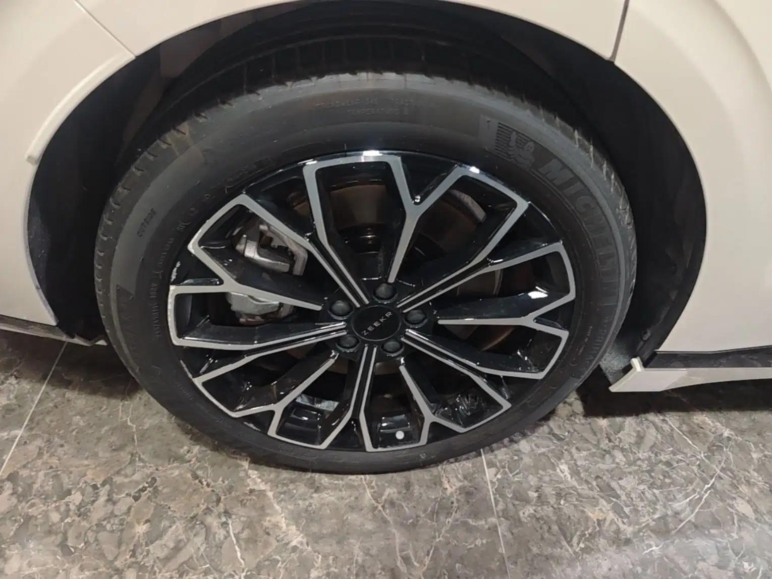 Zeekr 007GT 2025 Long-Range Rear-Wheel Drive Intelligent Driving Version 100 kWh — миниатюра 16