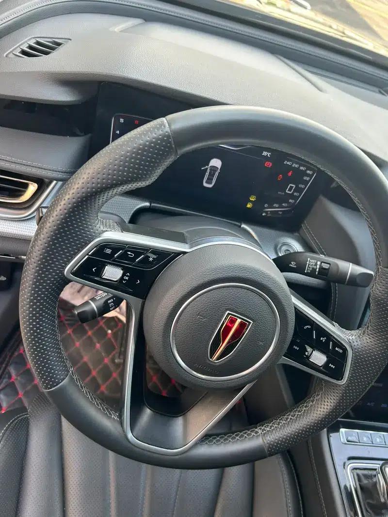 Hongqi H5 2023 1.5T DCT Intelligent Flagship Edition — миниатюра 11