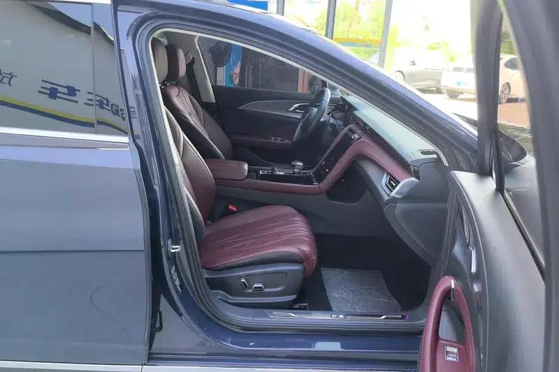 Hongqi H5 2024 2.0T Automatic Intelligent Flagship Edition — миниатюра 15
