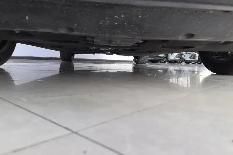 Hongqi H5 2024 2.0T Automatic Intelligent Flagship Edition — миниатюра 10