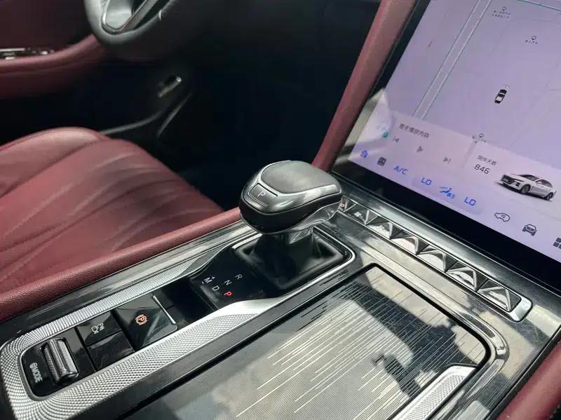 Hongqi H5 2023 2.0T Automatic Intelligent Flagship Edition — миниатюра 11