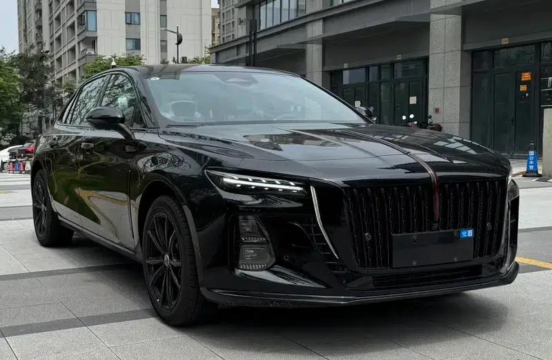 Hongqi H5 2025 1.5T DCT Xuan Ying Edition — миниатюра 3