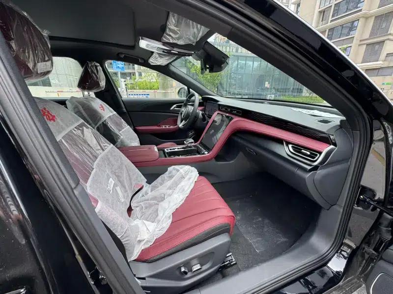 Hongqi H5 2025 1.5T DCT Xuan Ying Edition — миниатюра 7