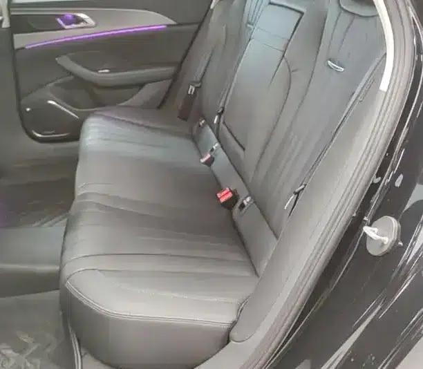 Hongqi H5 2023 2.0T Automatic Intelligent Flagship Edition — миниатюра 11