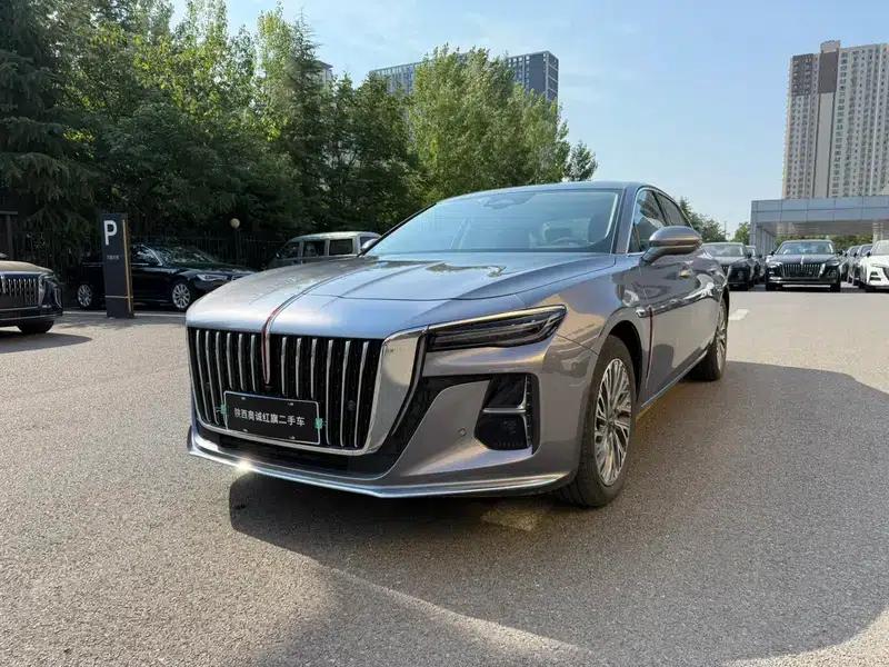 Hongqi H5 2023 1.5T HEV Intelligent Flagship Edition — миниатюра 1
