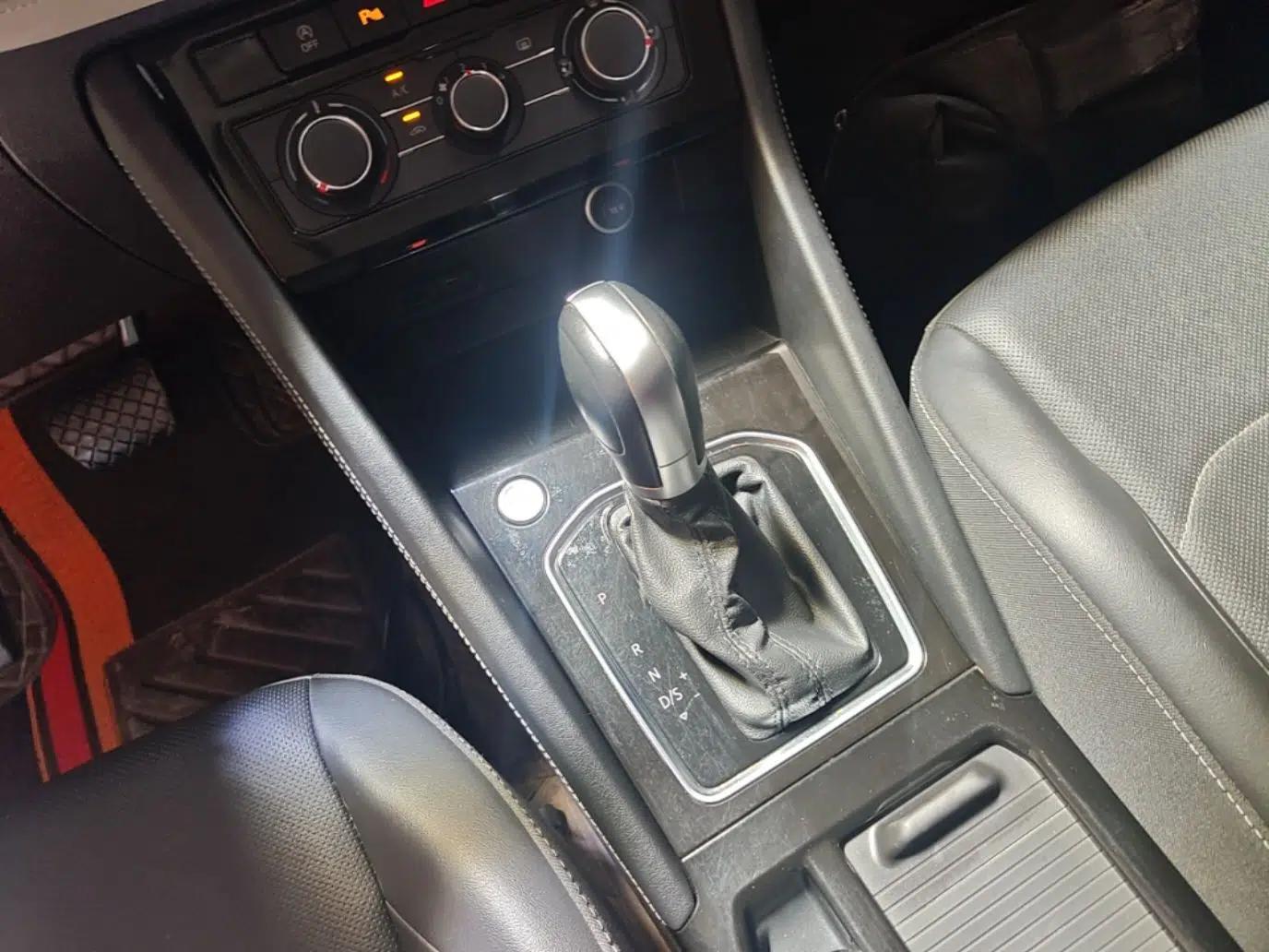 Jetta VS5 2023 280TSI Automatic Enjoyment Model — миниатюра 16